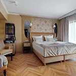 Zlota Lania - Butikowy Nad Jeziorem *