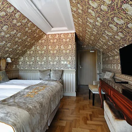 Zlota Lania - Butikowy Nad Jeziorem Hotel *