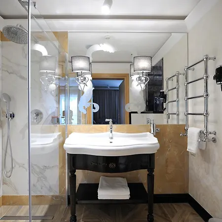 Zlota Lania - Butikowy Nad Jeziorem *