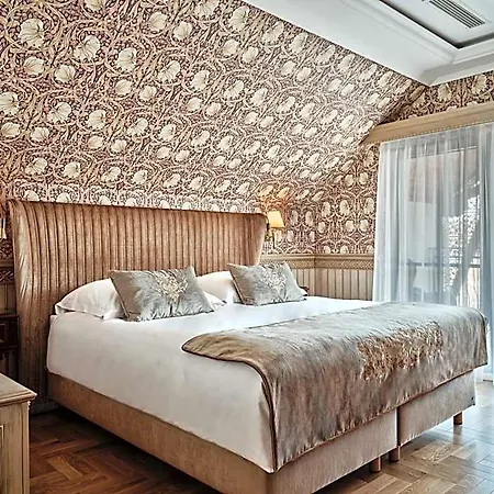 Hotel Zlota Lania - Butikowy Nad Jeziorem *